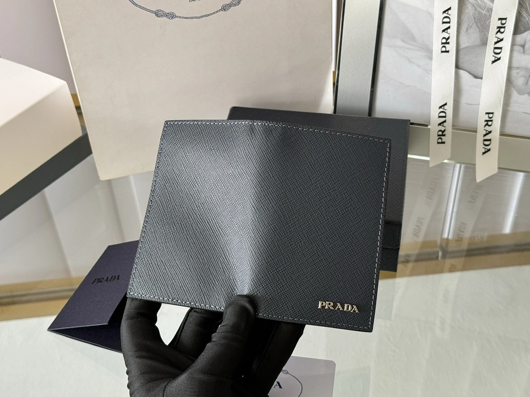 Prada AAA Quality Card Case In Navy Compact 7044