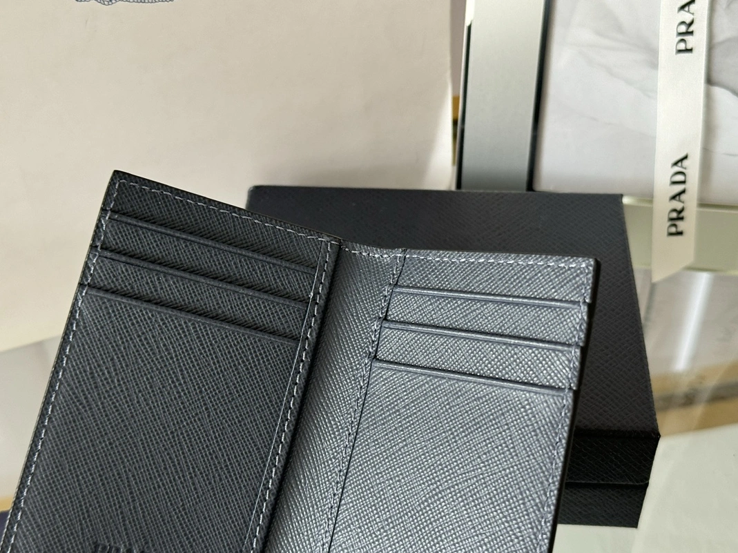 Prada AAA Quality Card Case In Navy Compact 7044