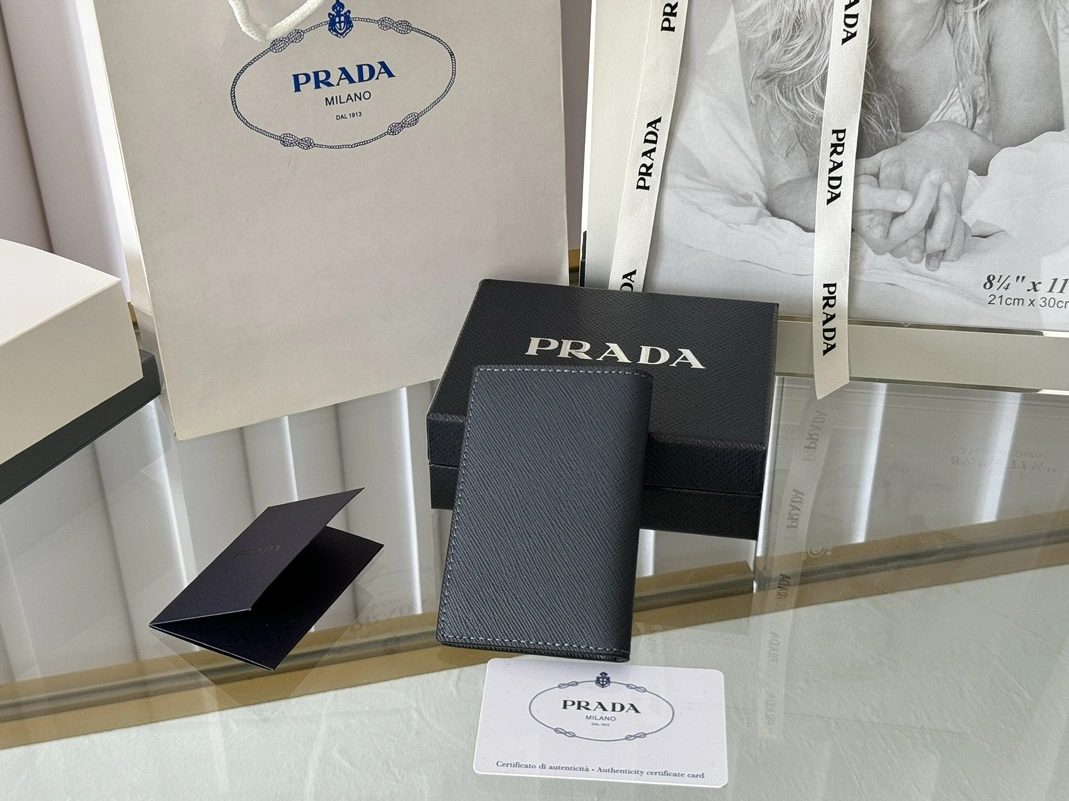 Prada AAA Quality Card Case In Navy GoodFit 3422