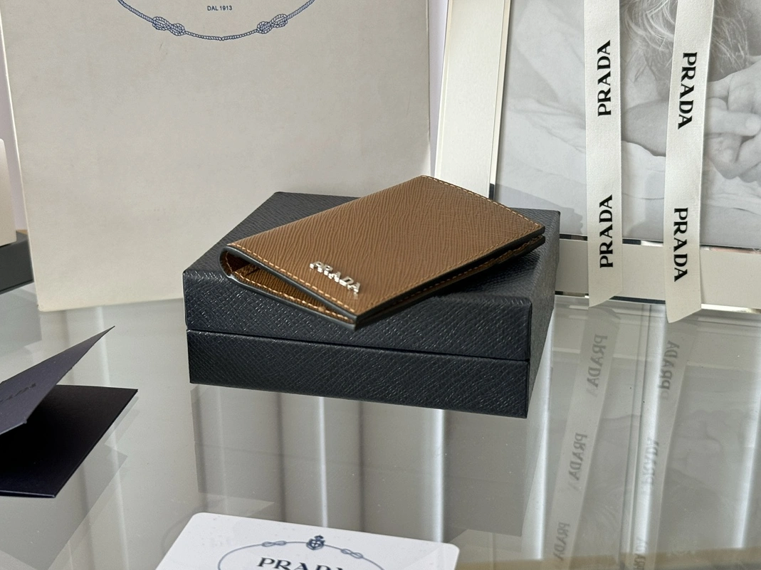 Prada AAA Quality Card Case Timeless 7259