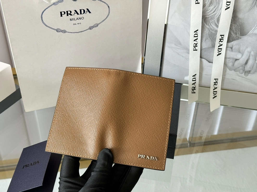 Prada AAA Quality Card Case Timeless 7259