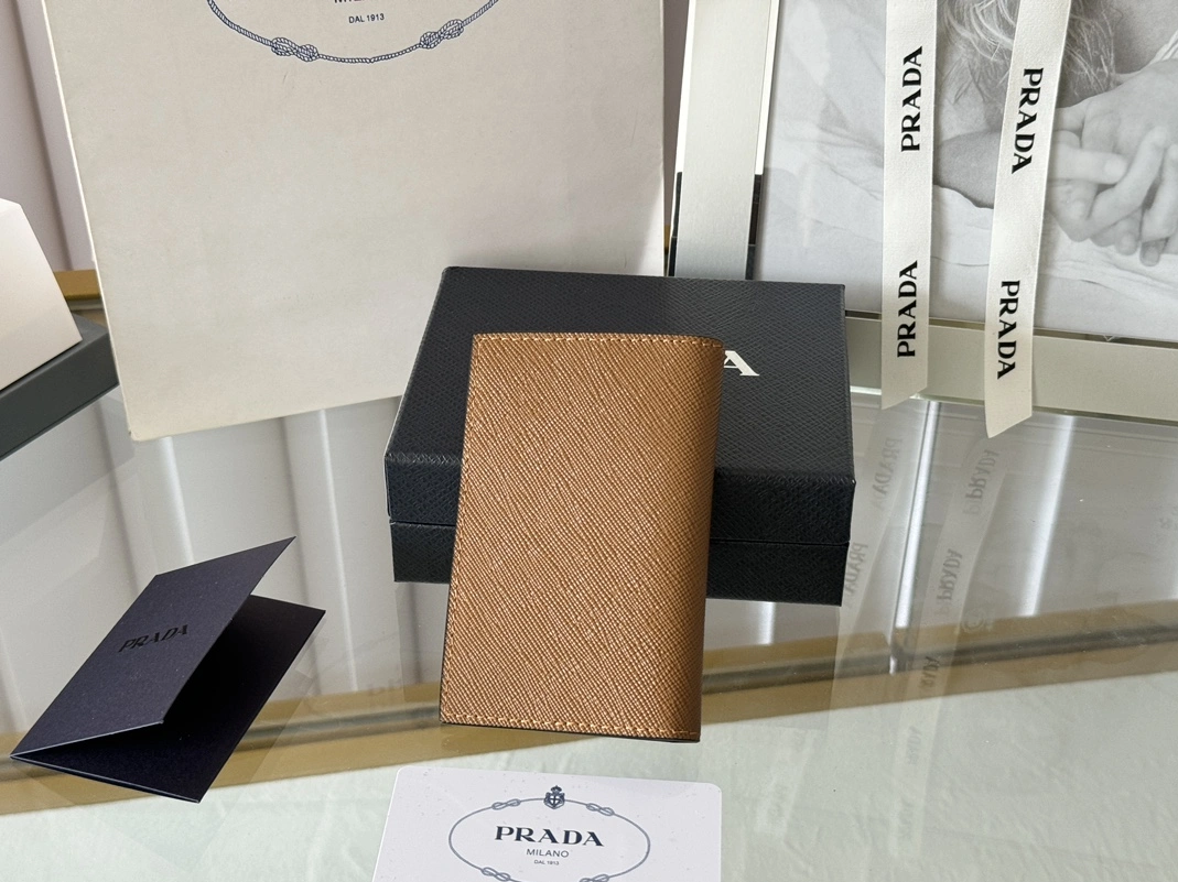 Prada AAA Quality Card Case TopPick 1535
