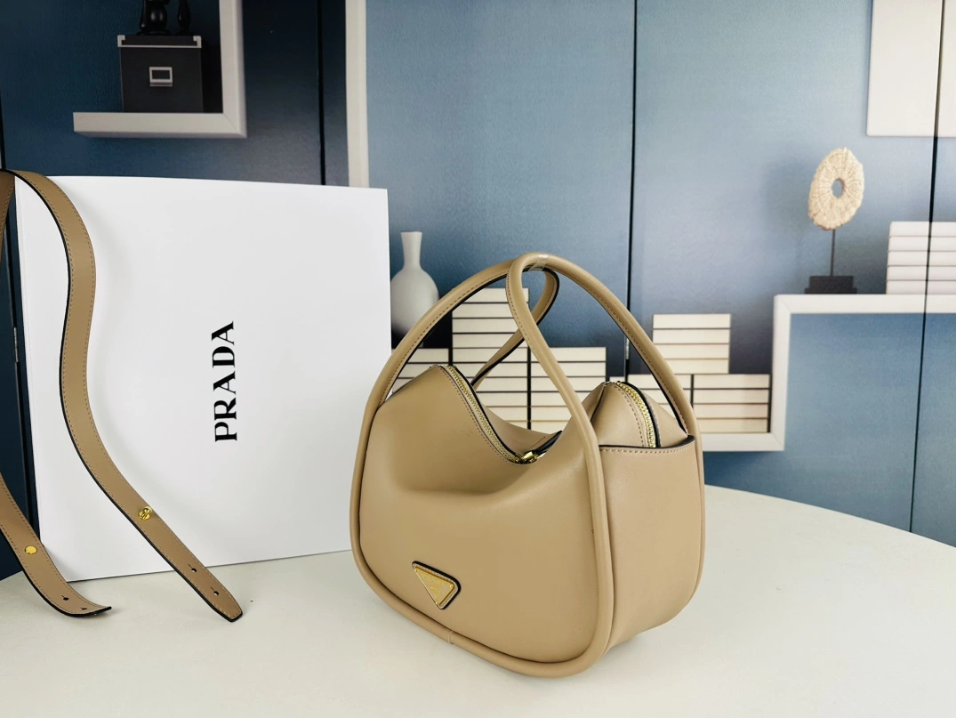 Prada AAA Quality Handbags Compact 2069