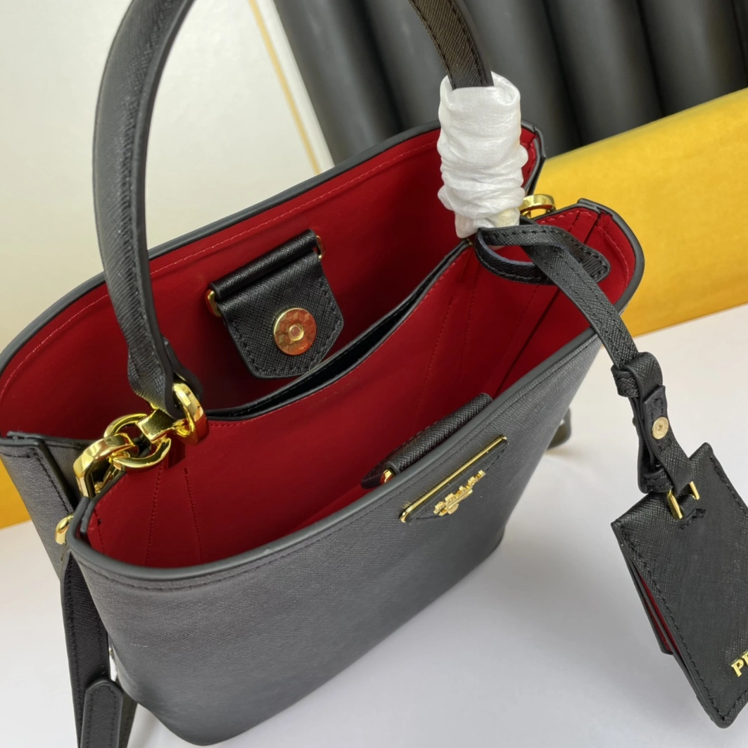 Prada AAA Quality Handbags For Women Affordable 4117