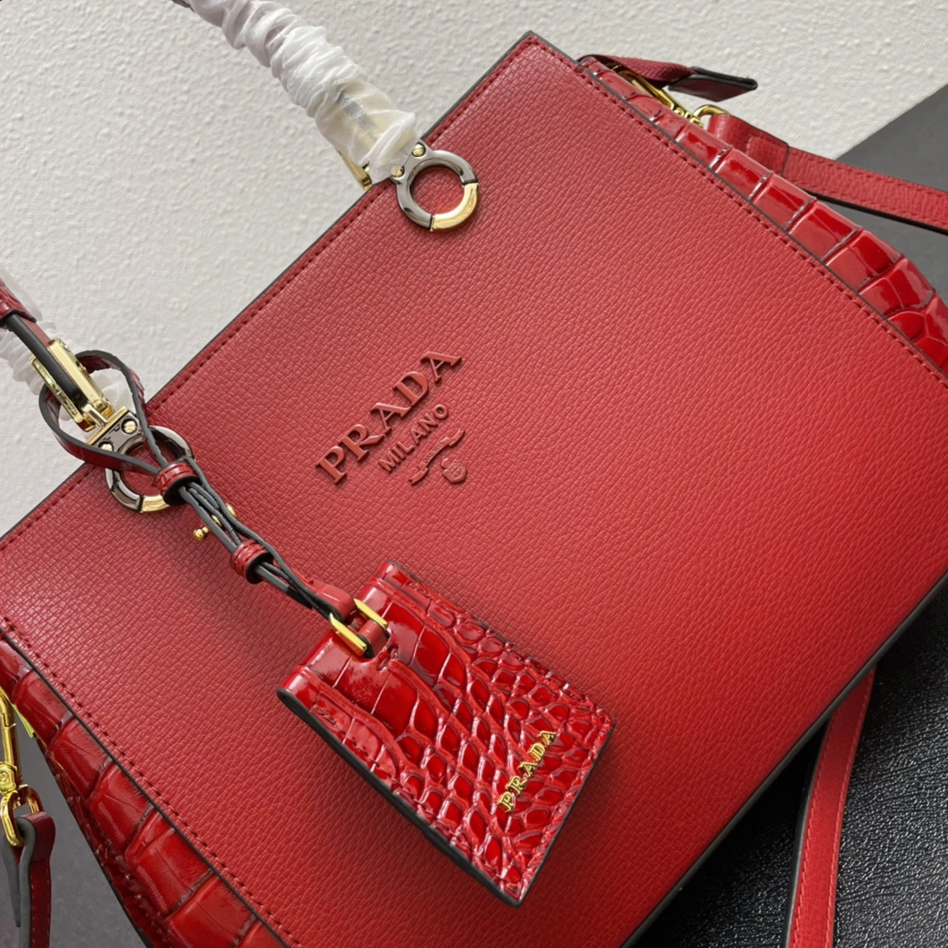 Prada AAA Quality Handbags For Women Affordable 7331