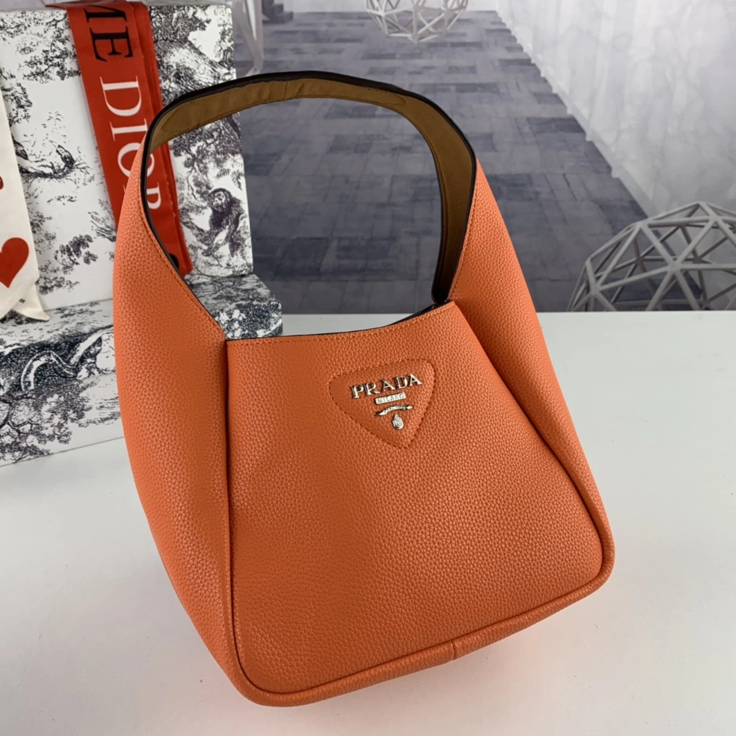 Prada AAA Quality Handbags For Women AllSeason 1132