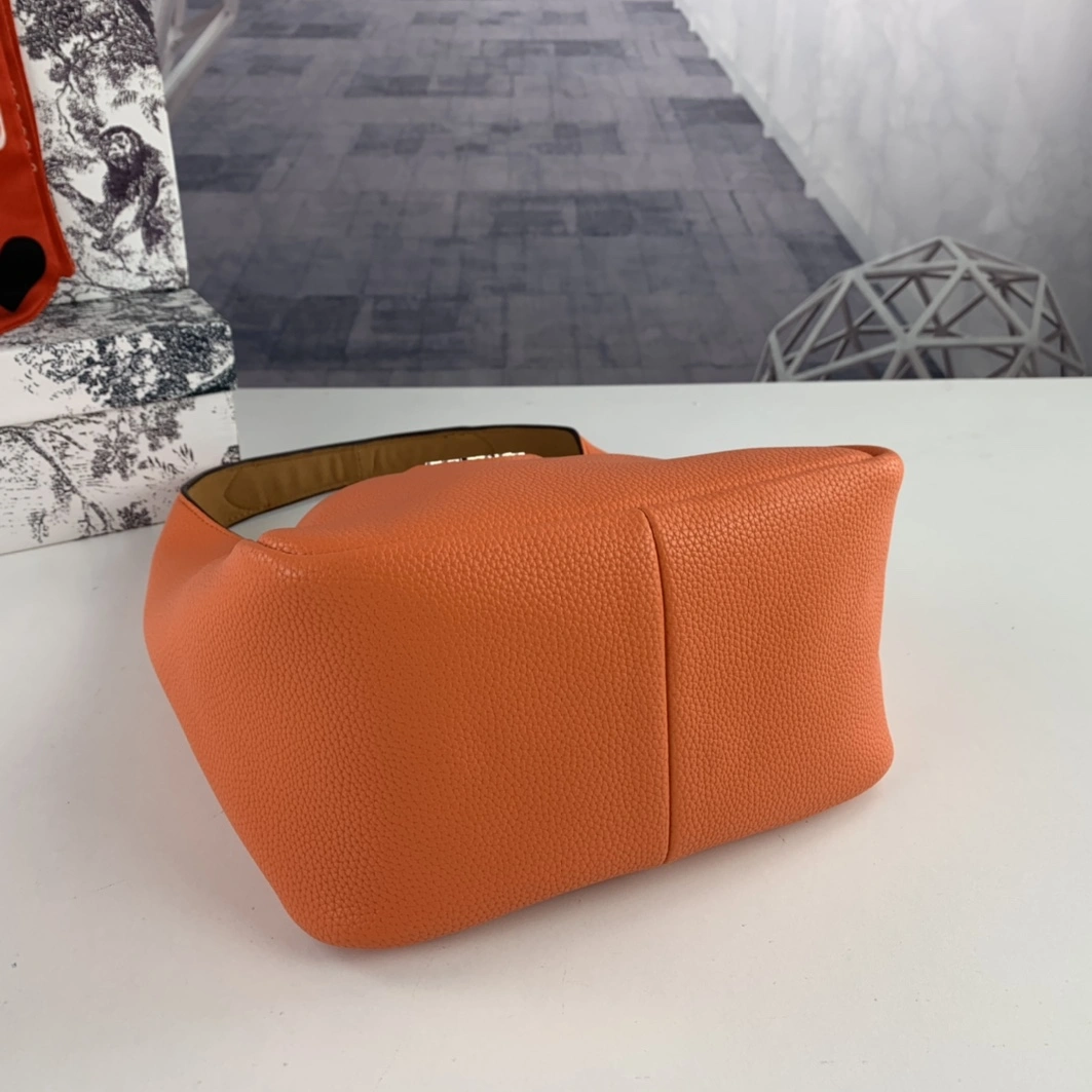 Prada AAA Quality Handbags For Women AllSeason 1132
