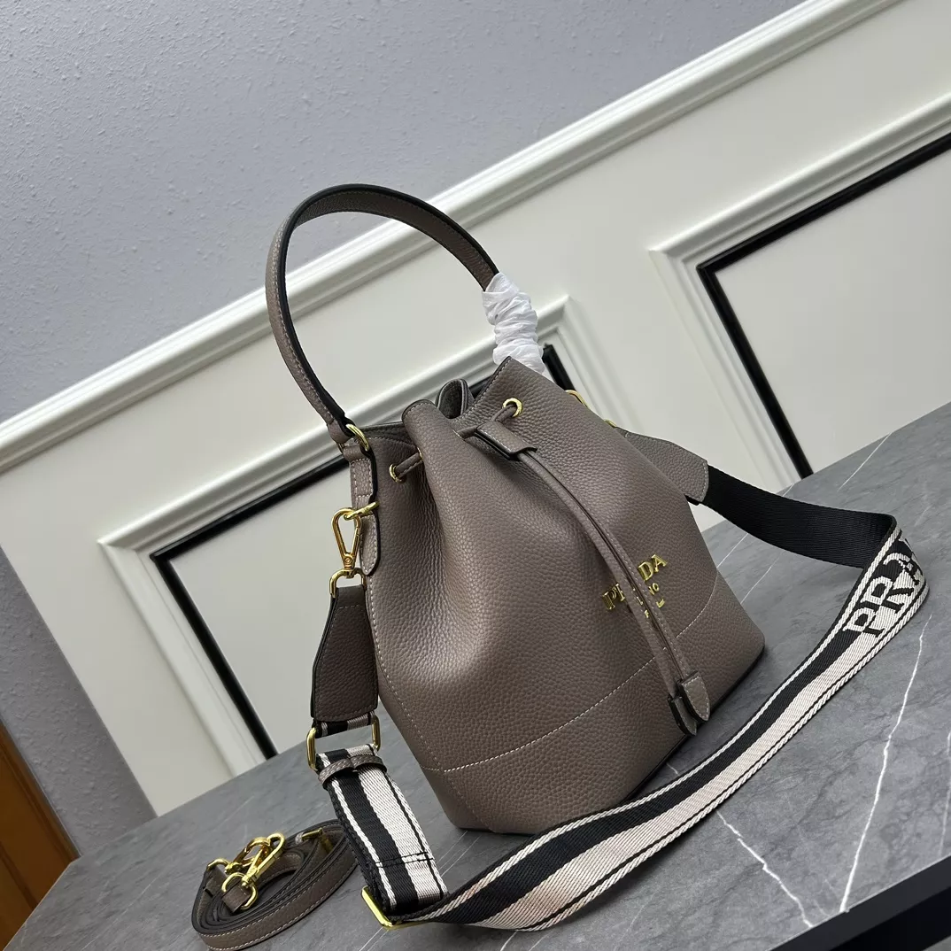 Prada AAA Quality Handbags For Women AllSeason 2003