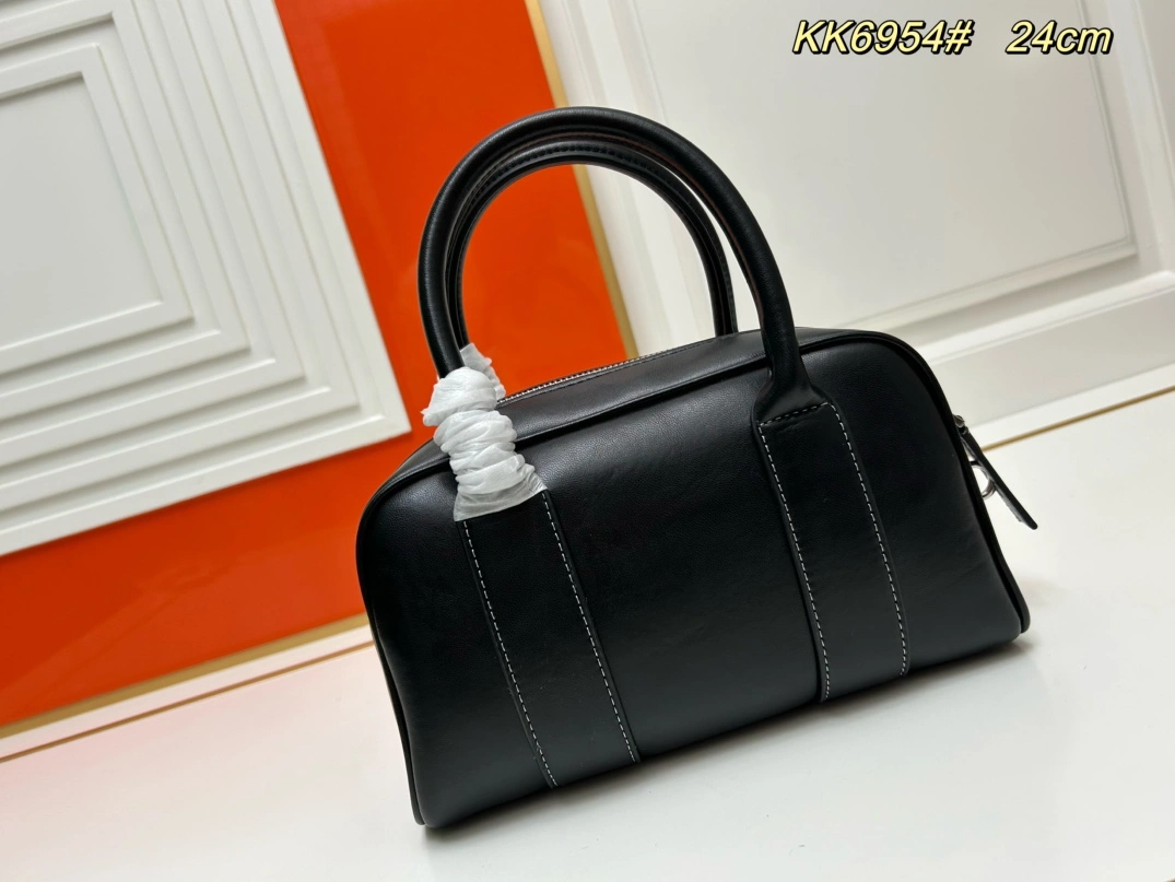 Prada AAA Quality Handbags For Women AllSeason 2434