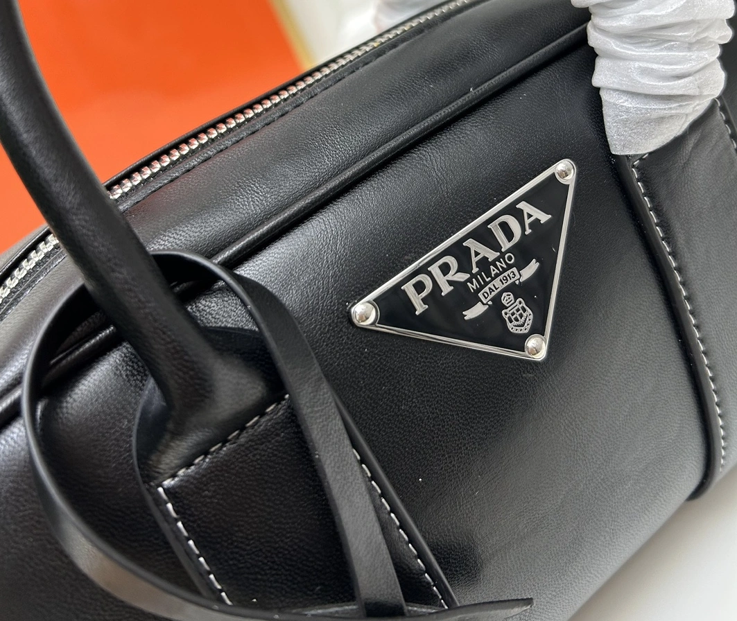 Prada AAA Quality Handbags For Women AllSeason 2434