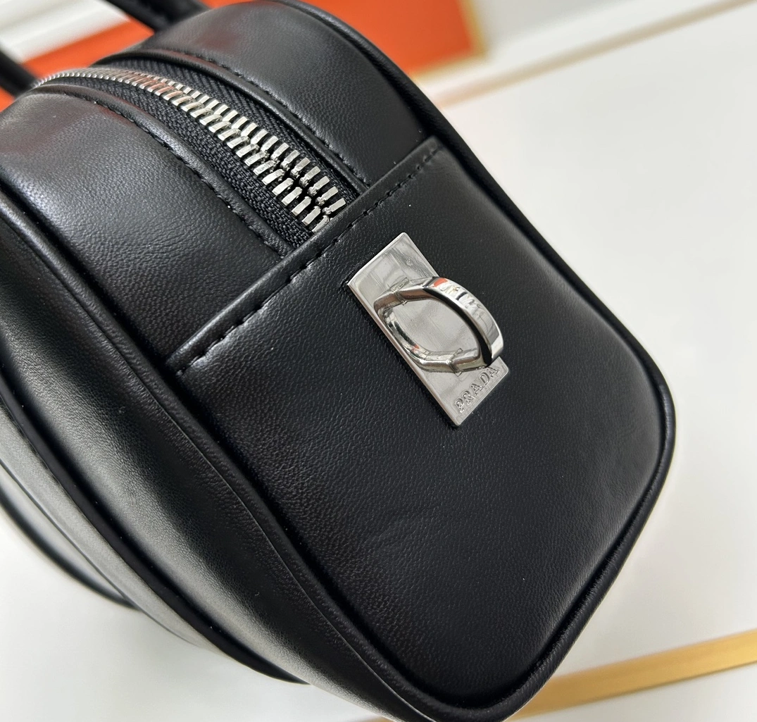 Prada AAA Quality Handbags For Women AllSeason 2434