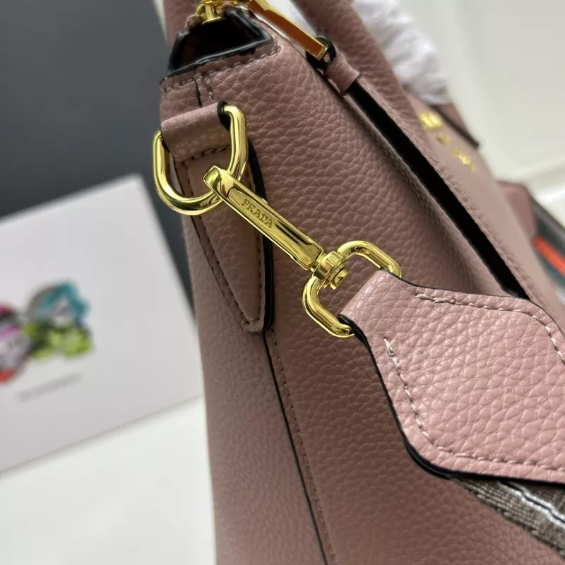 Prada AAA Quality Handbags For Women AllSeason 7013