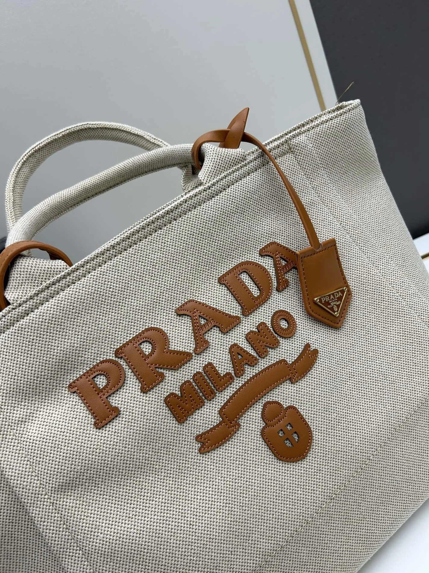 Prada AAA Quality Handbags For Women BestValue 4514