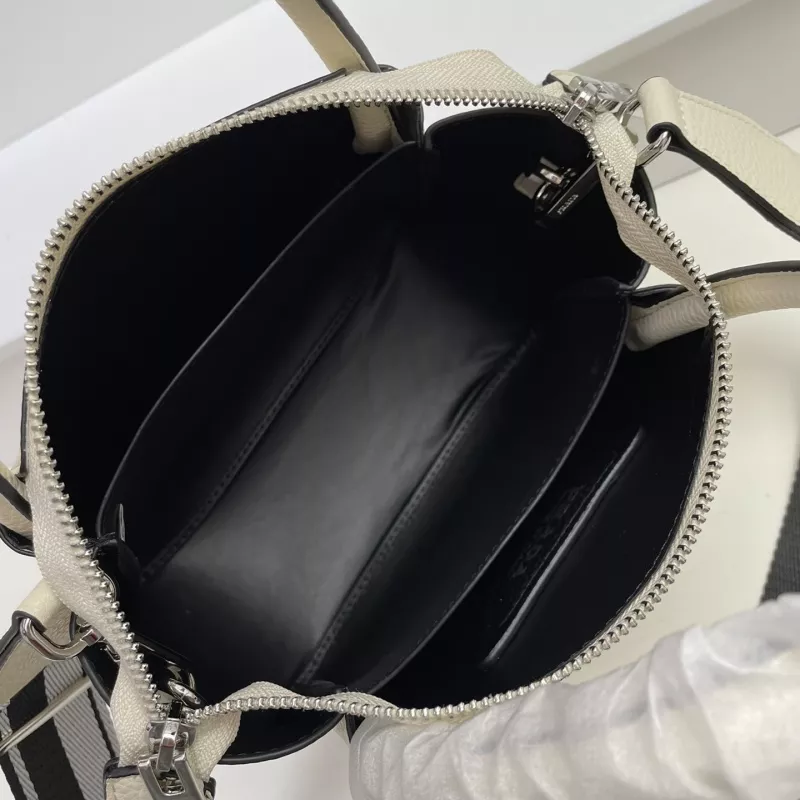 Prada AAA Quality Handbags For Women BestValue 5775