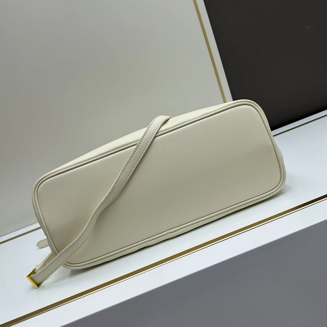 Prada AAA Quality Handbags For Women Bold 1366