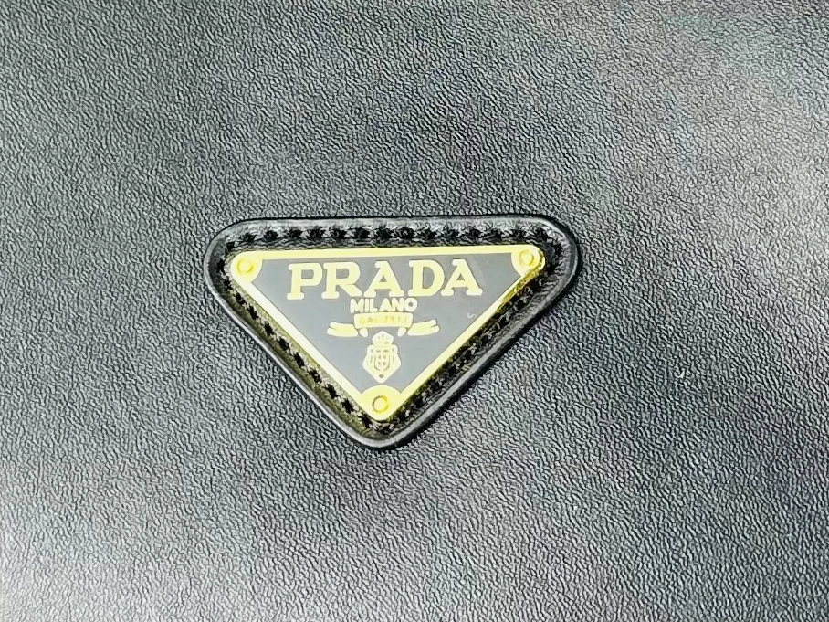 Prada AAA Quality Handbags For Women Bold 8374