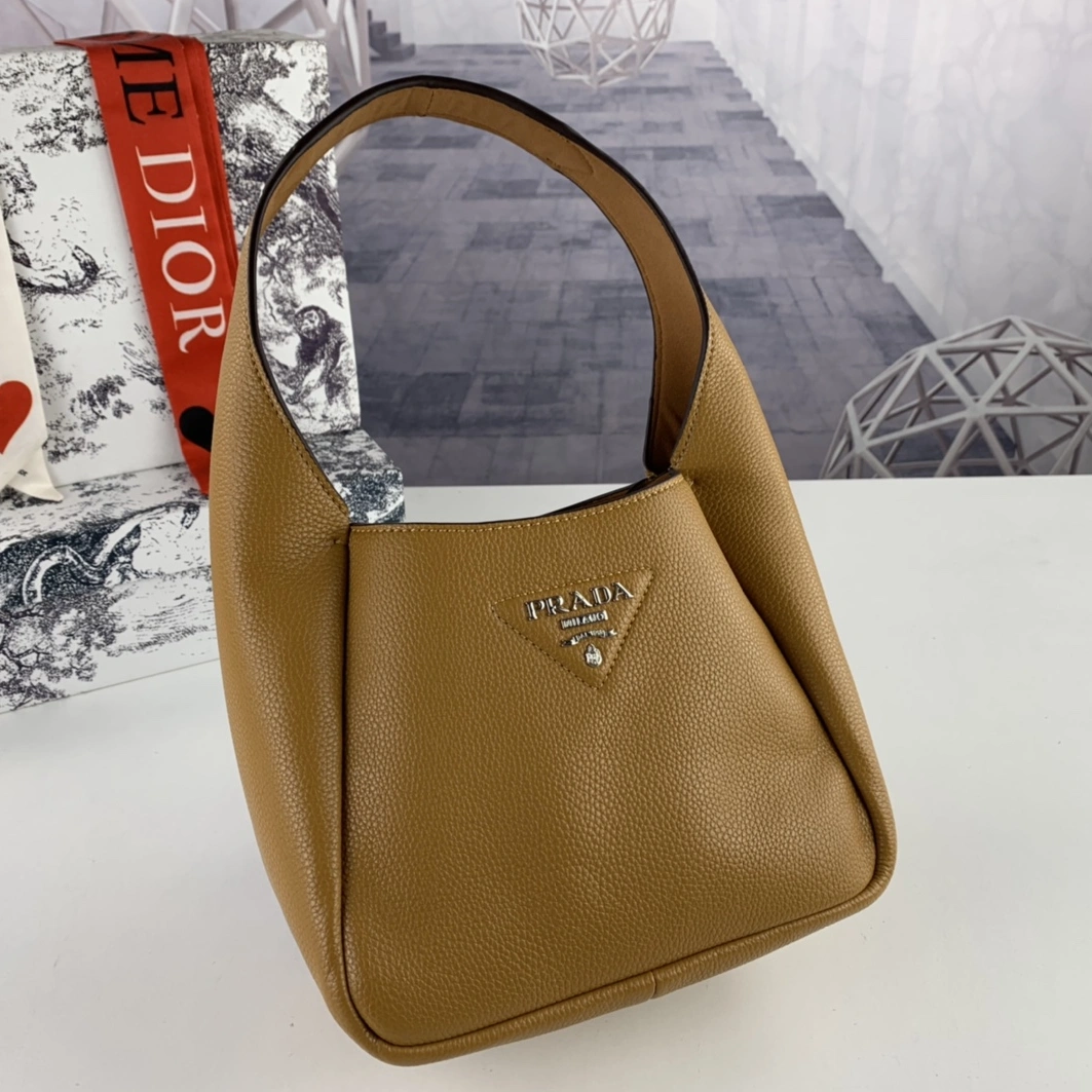 Prada AAA Quality Handbags For Women Breathable 6049