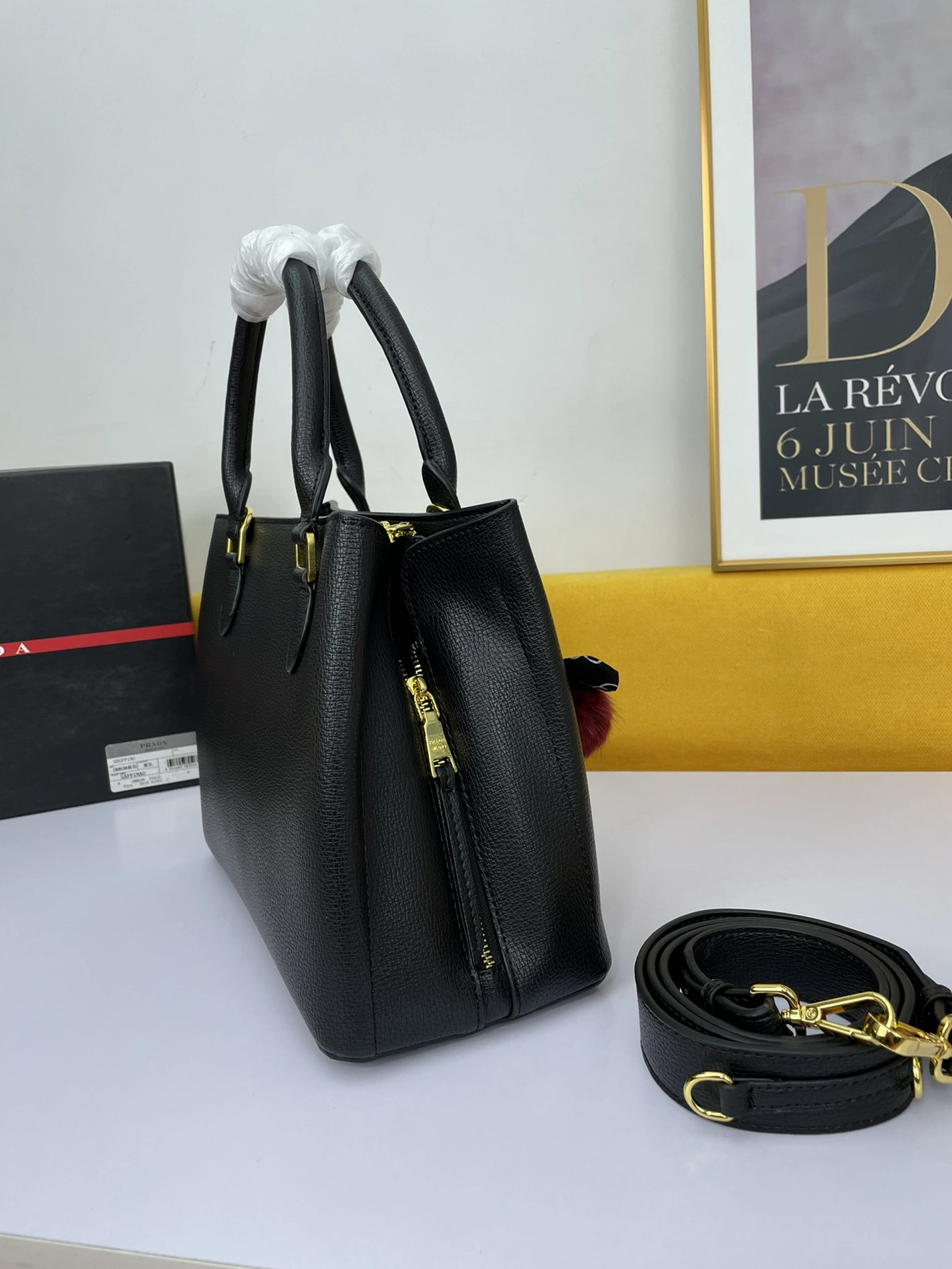 Prada AAA Quality Handbags For Women Bright 3346