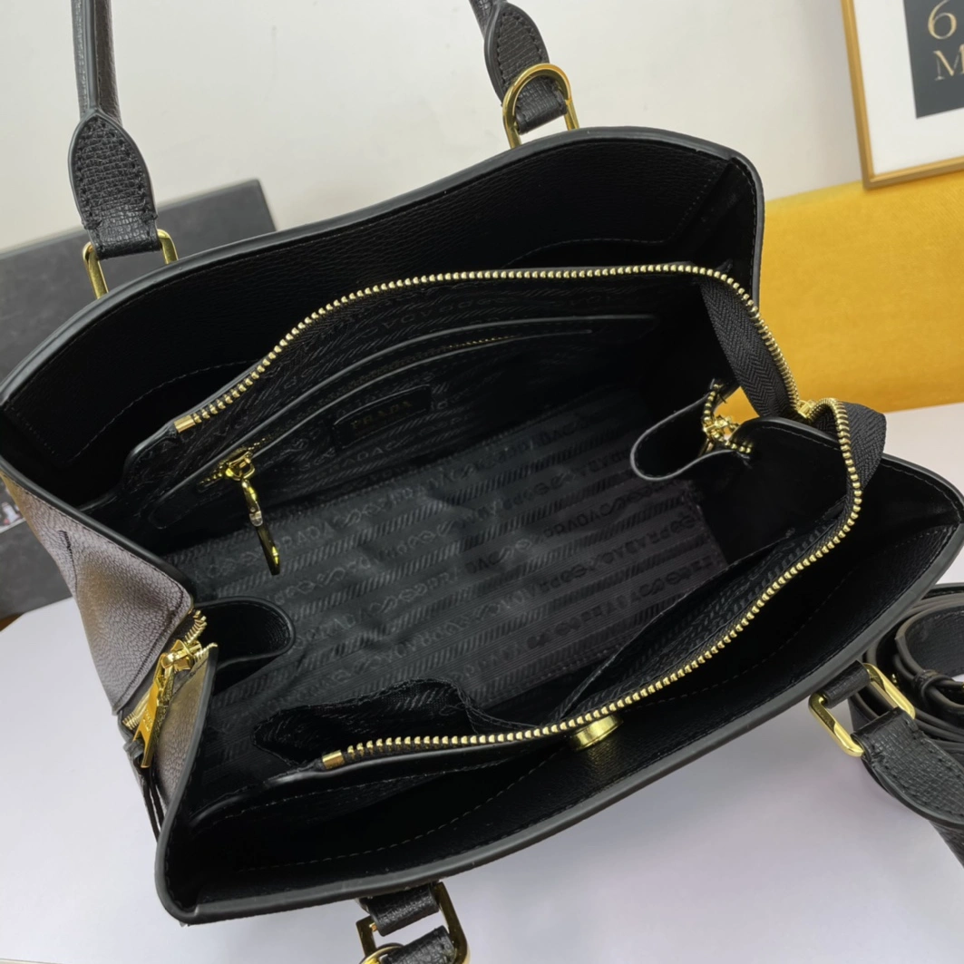 Prada AAA Quality Handbags For Women Bright 3346