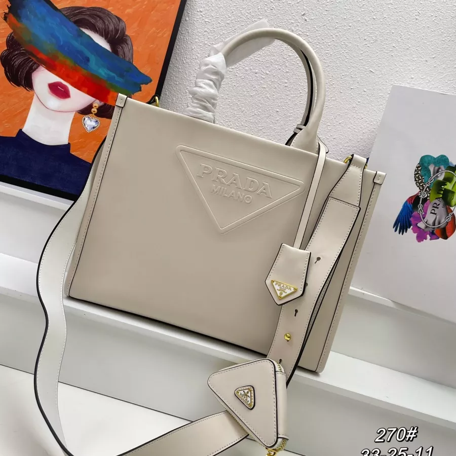 Prada AAA Quality Handbags For Women Classic 8560