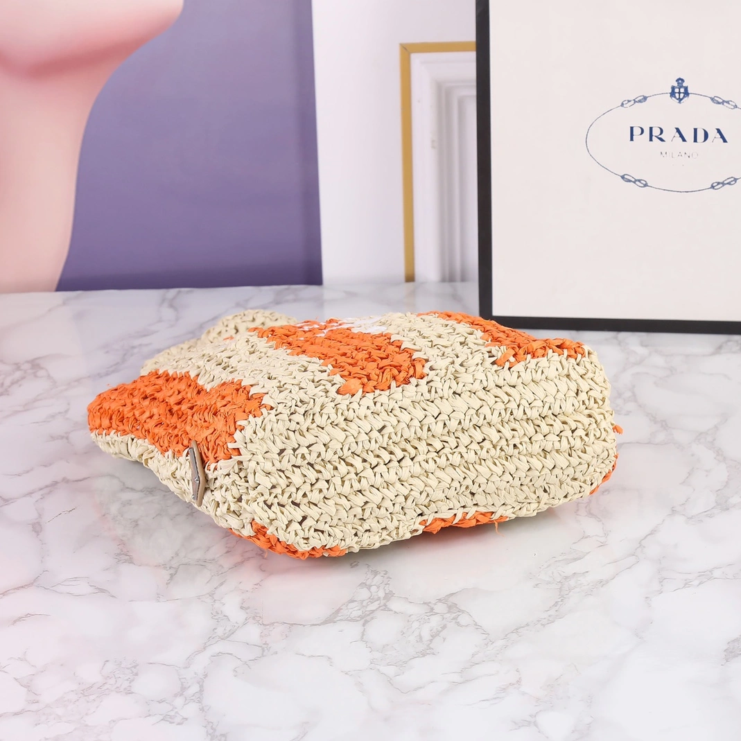 Prada AAA Quality Handbags For Women Classic 9462