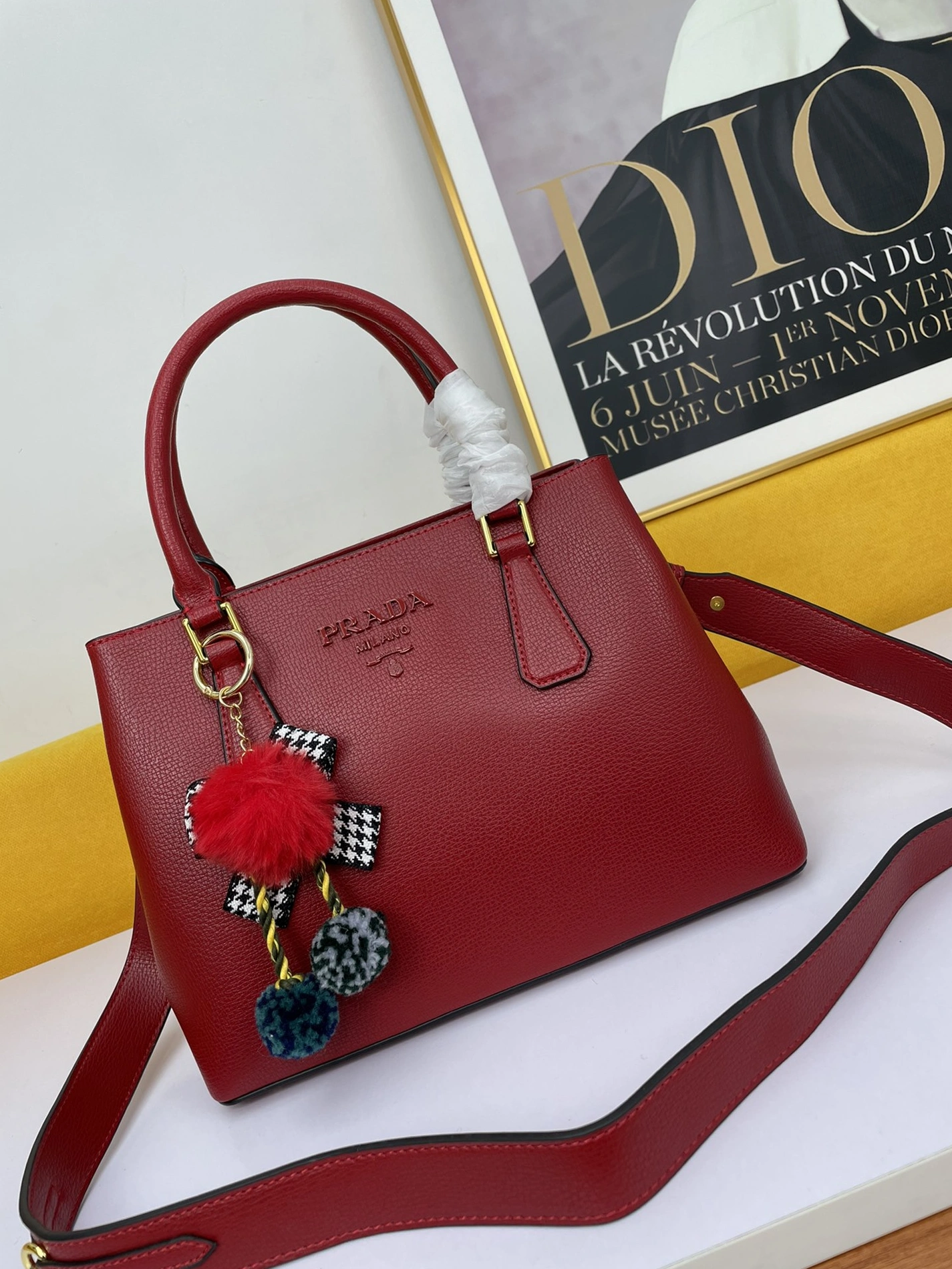 Prada AAA Quality Handbags For Women Comfortable 9035