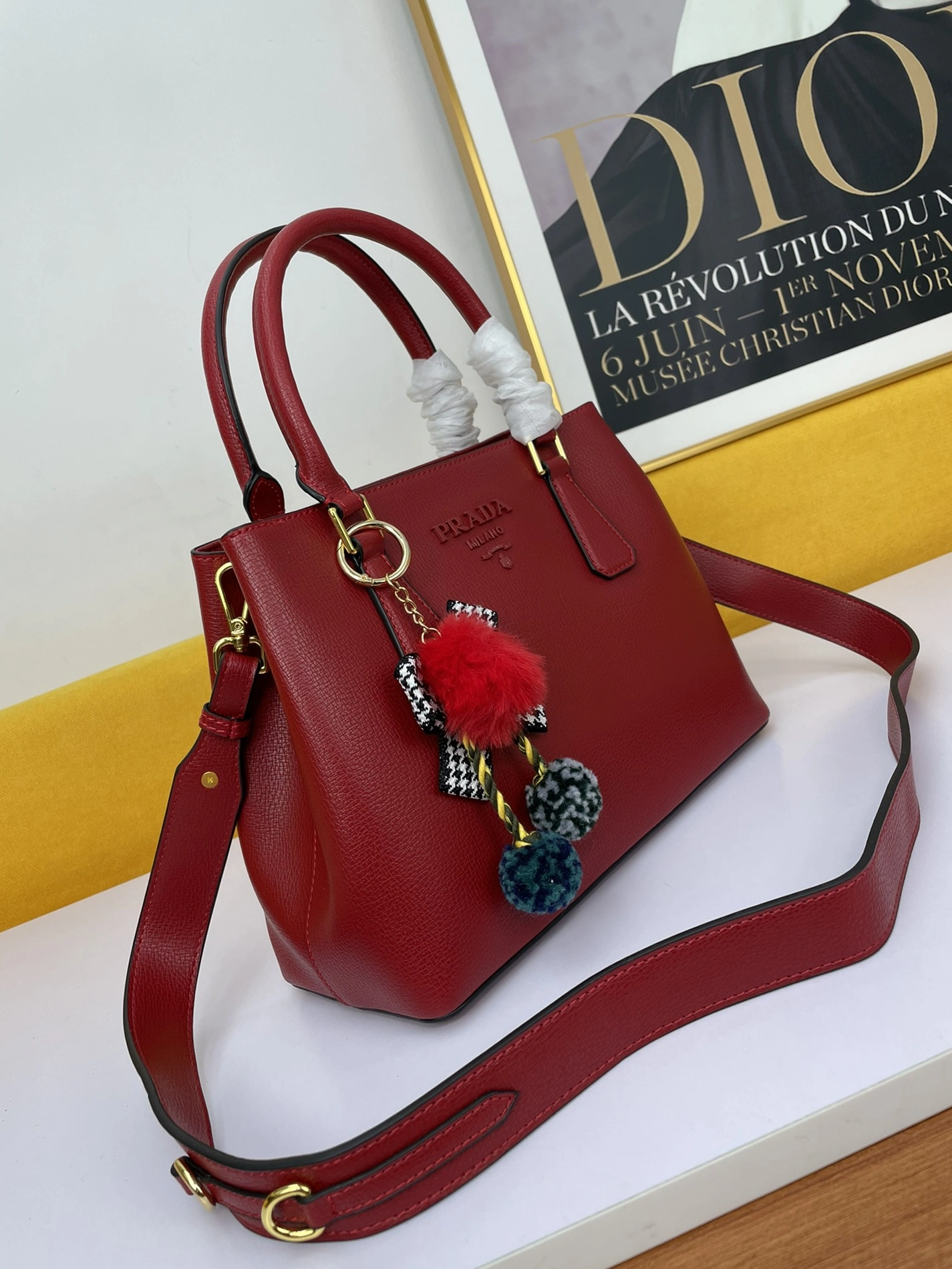 Prada AAA Quality Handbags For Women Comfortable 9035
