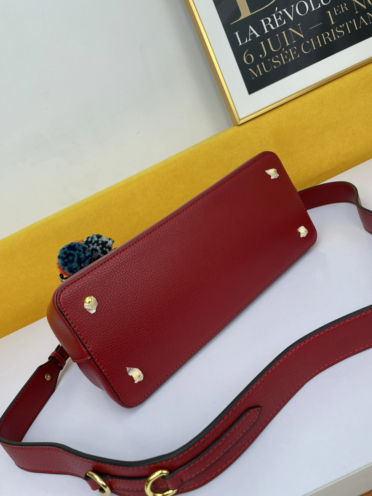 Prada AAA Quality Handbags For Women Comfortable 9035
