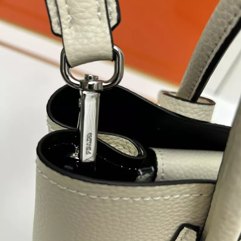 Prada AAA Quality Handbags For Women Comfortable 9243
