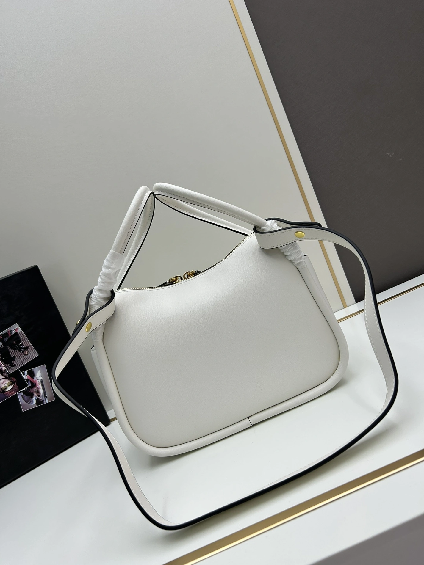 Prada AAA Quality Handbags For Women Cozy 3475