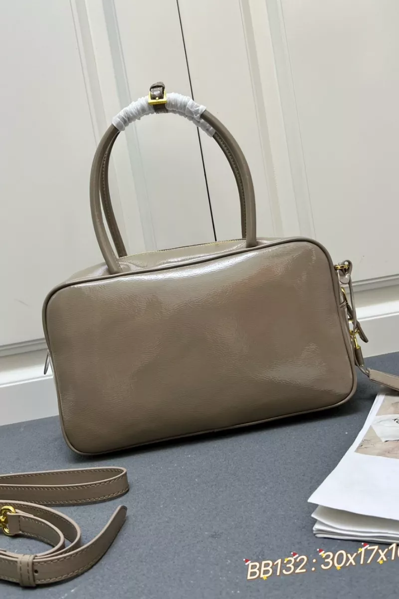 Prada AAA Quality Handbags For Women Cozy 7804