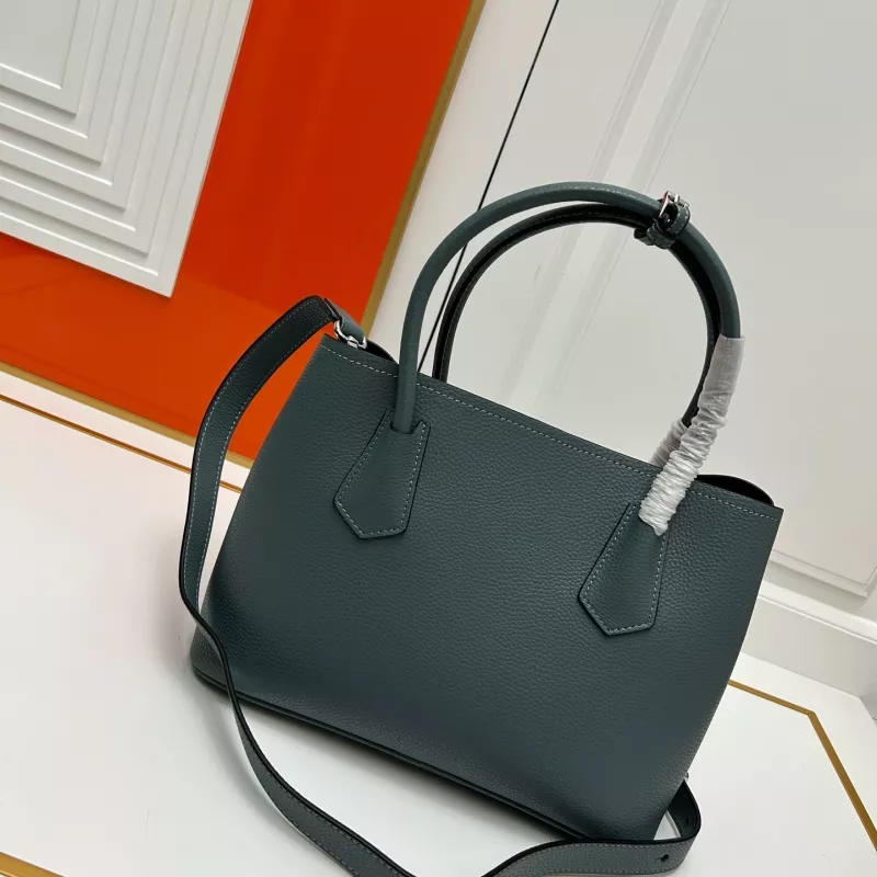 Prada AAA Quality Handbags For Women Durable 2888
