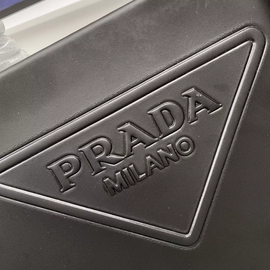 Prada AAA Quality Handbags For Women Durable 8350