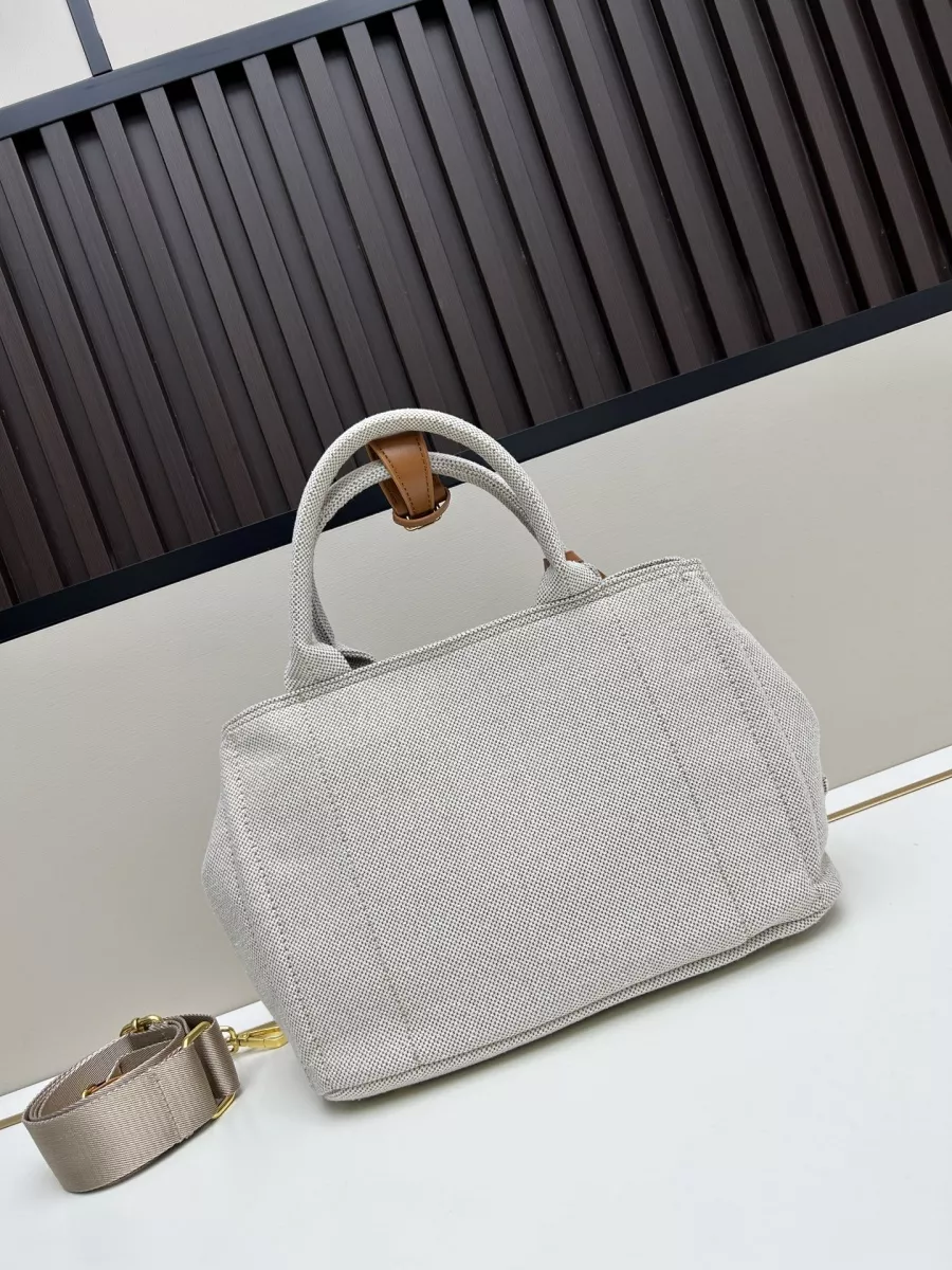 Prada AAA Quality Handbags For Women EasyMatch 7616