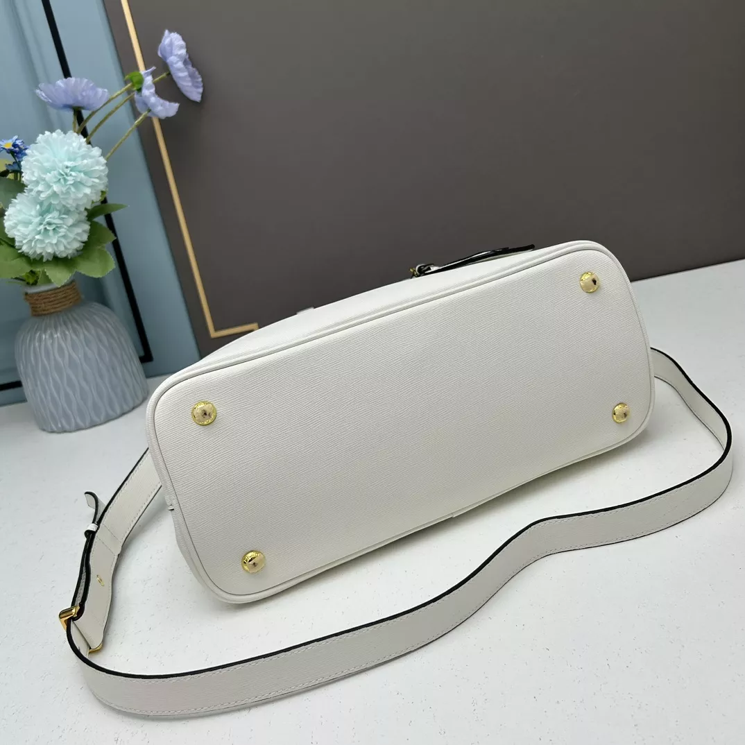Prada AAA Quality Handbags For Women Efficient 5512