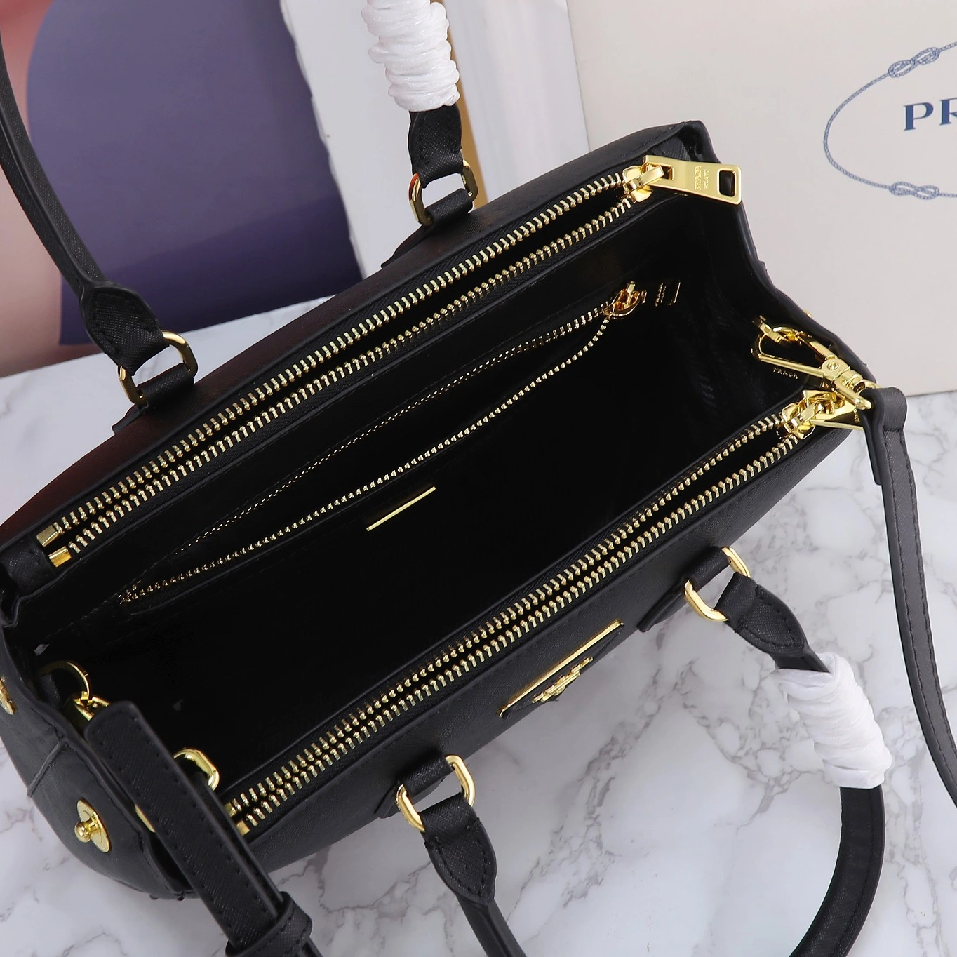 Prada AAA Quality Handbags For Women Efficient 7012