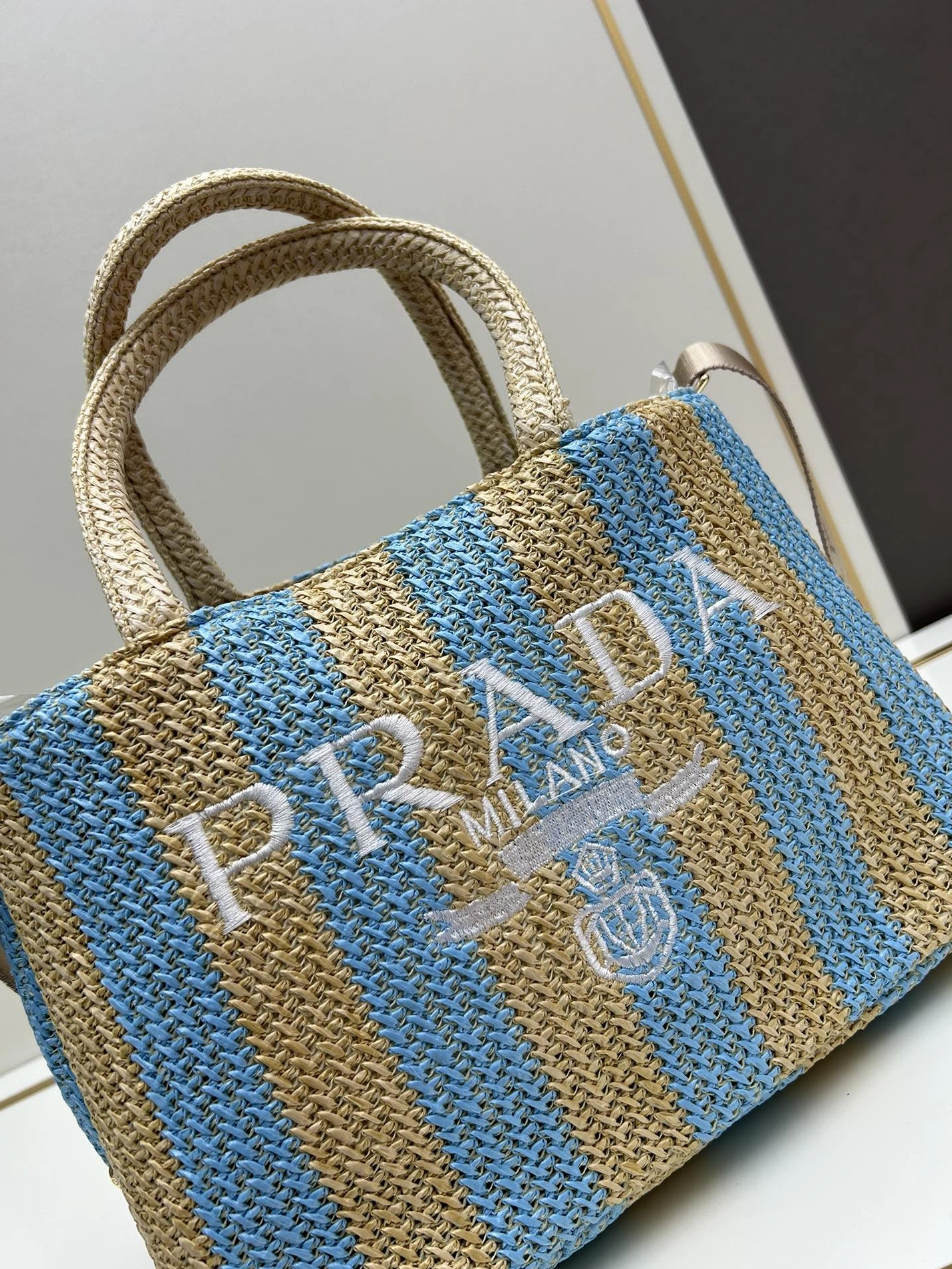 Prada AAA Quality Handbags For Women Elegant 1257