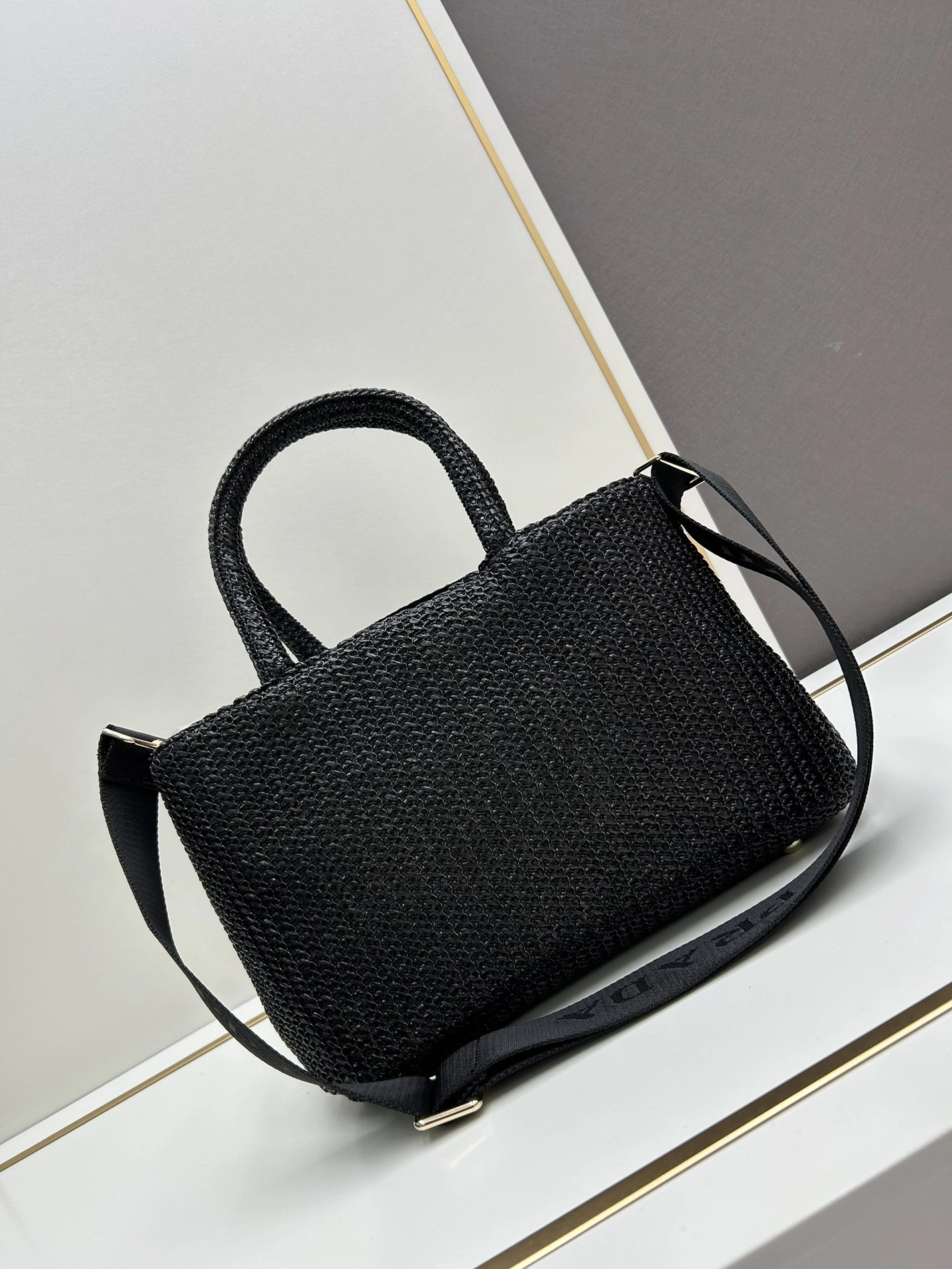Prada AAA Quality Handbags For Women GoAnywhere 126