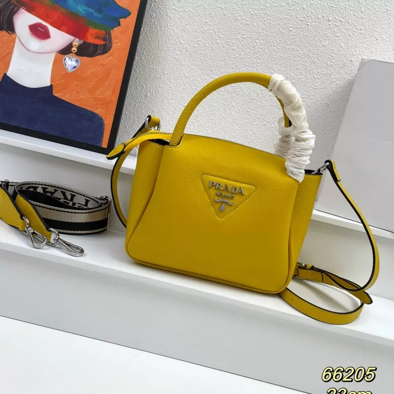 Prada AAA Quality Handbags For Women GoodFit 6342