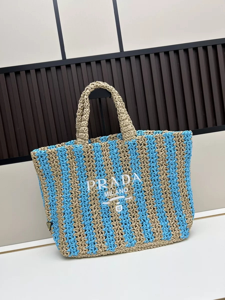 Prada AAA Quality Handbags For Women Lightweight 253