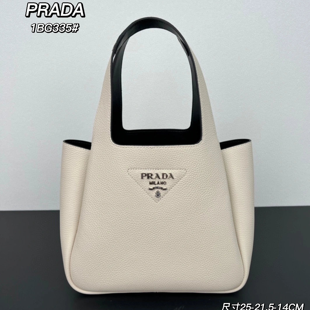 Prada AAA Quality Handbags For Women Lightweight 6414
