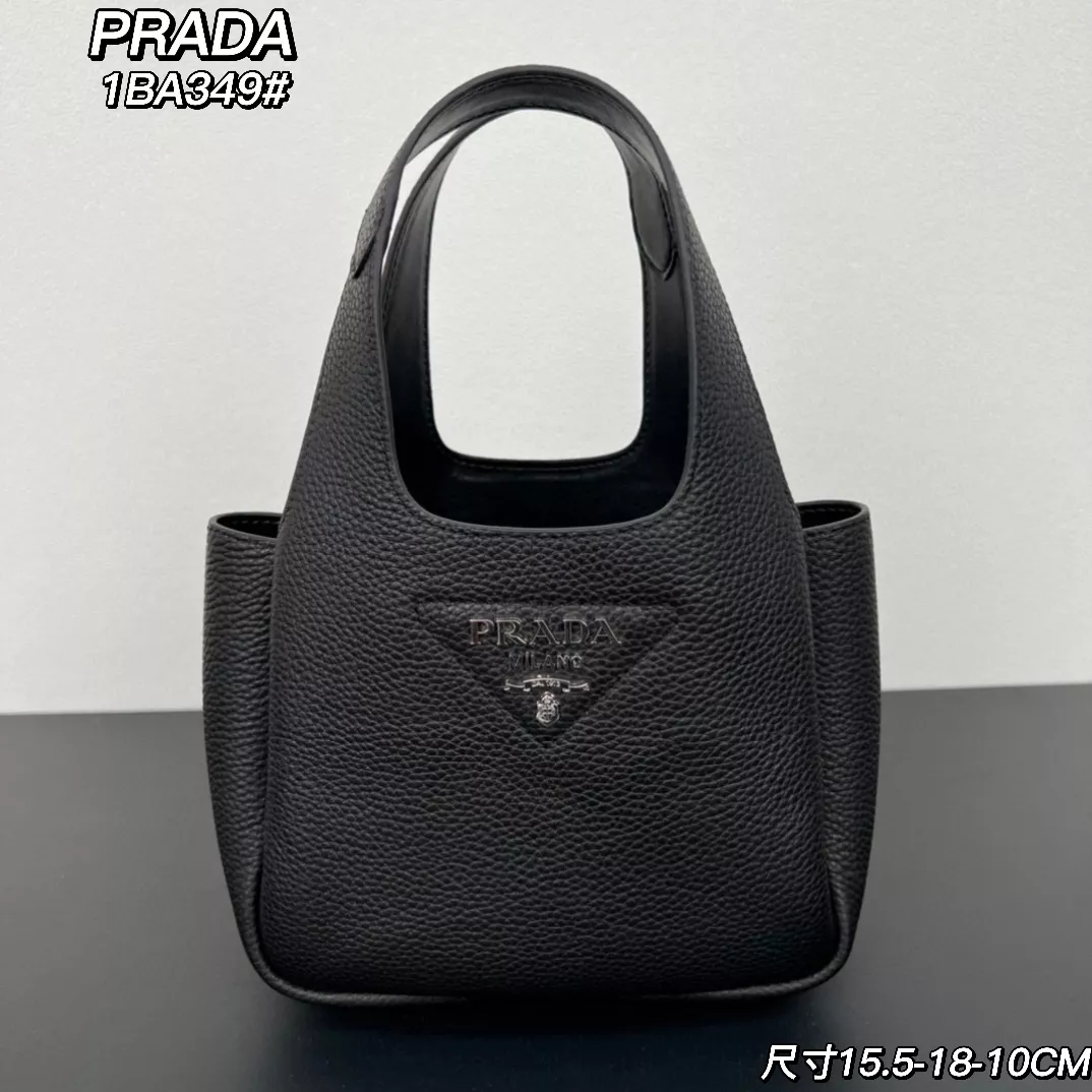 Prada AAA Quality Handbags For Women Modern 6618