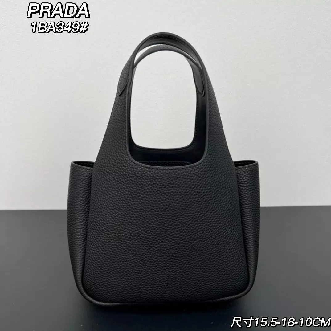Prada AAA Quality Handbags For Women Modern 6618
