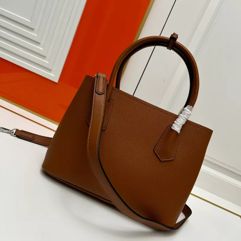 Prada AAA Quality Handbags For Women ModernLook 3741