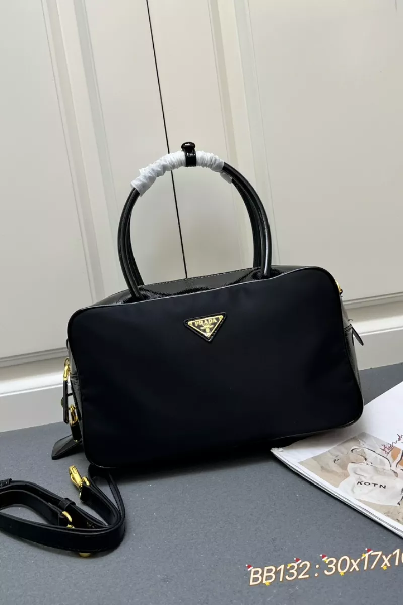 Prada AAA Quality Handbags For Women NewStyle 9082