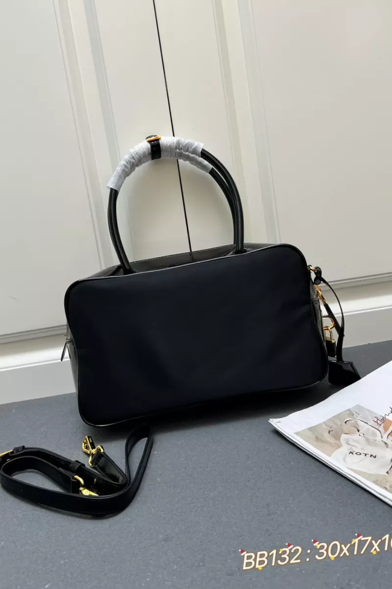 Prada AAA Quality Handbags For Women NewStyle 9082