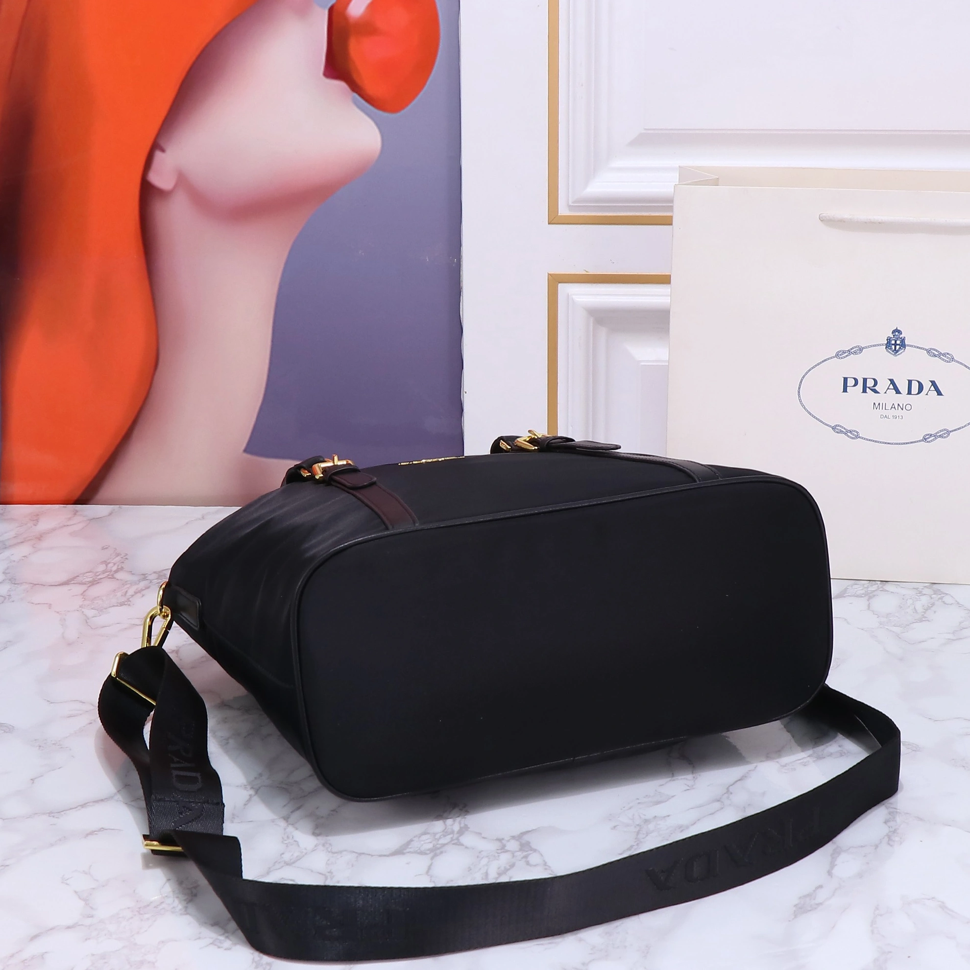 Prada AAA Quality Handbags For Women Popular 3756