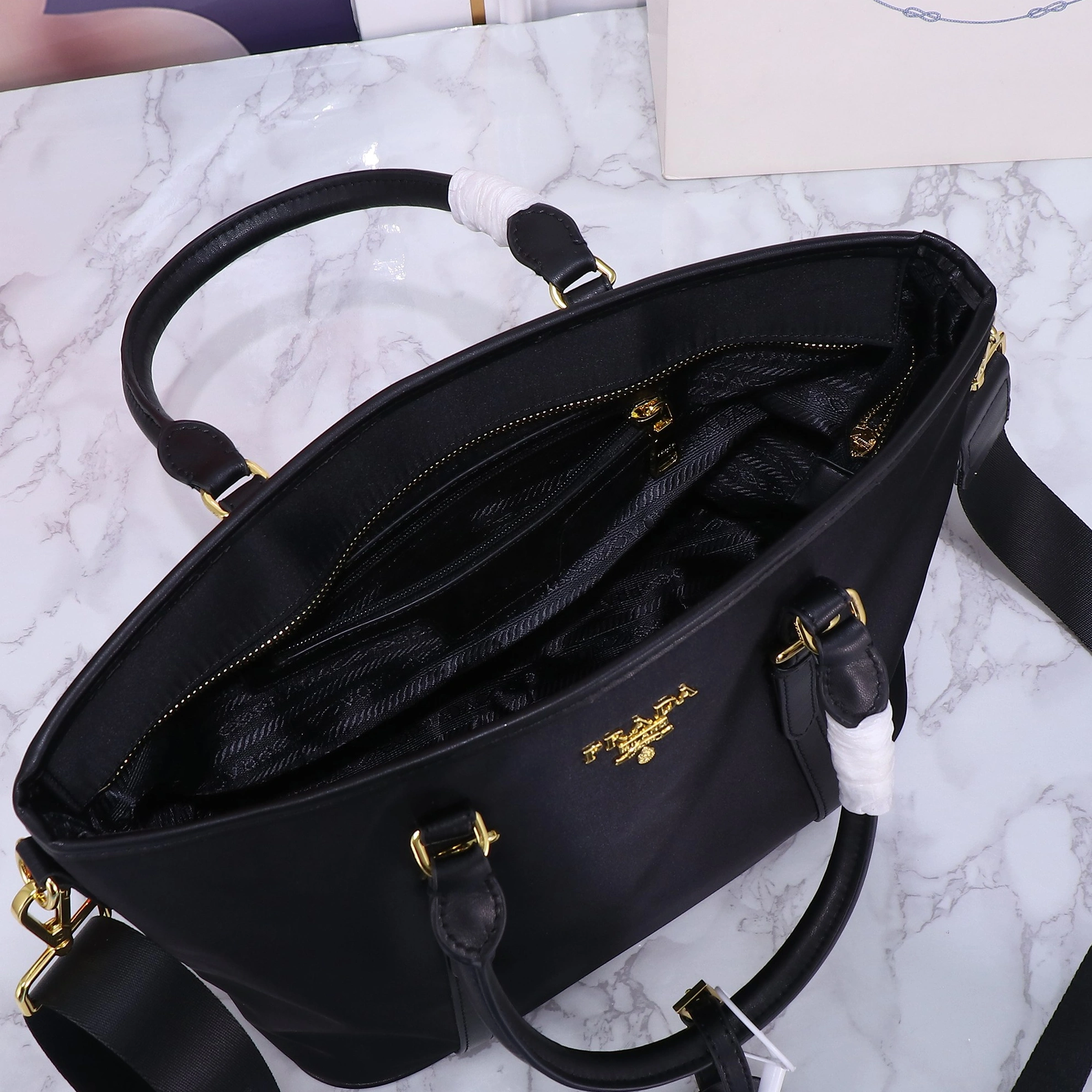 Prada AAA Quality Handbags For Women Popular 3756