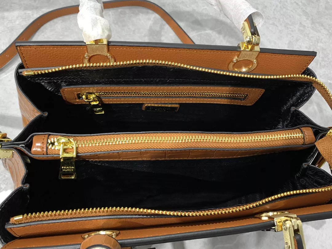 Prada AAA Quality Handbags For Women Popular 8859