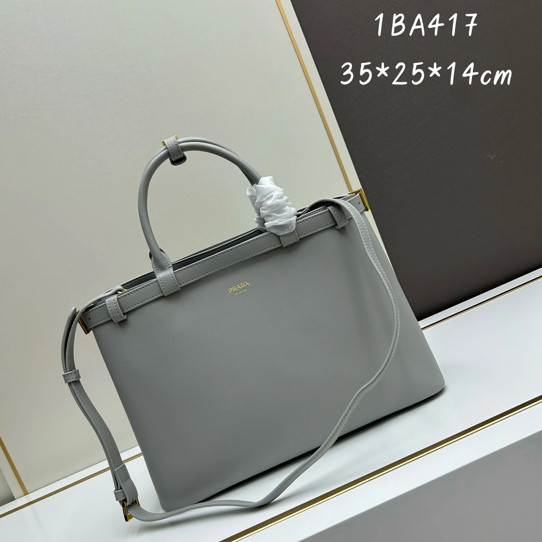 Prada AAA Quality Handbags For Women Practical 5966